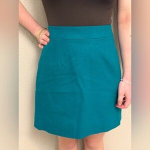 J. Crew Ladies Size 4 Wool Blend Skirt Teal Green Straight Pencil Mini Lined EUC